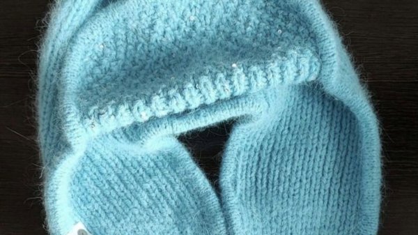 Вяжем шапку - ушанку спицами из пуха норки