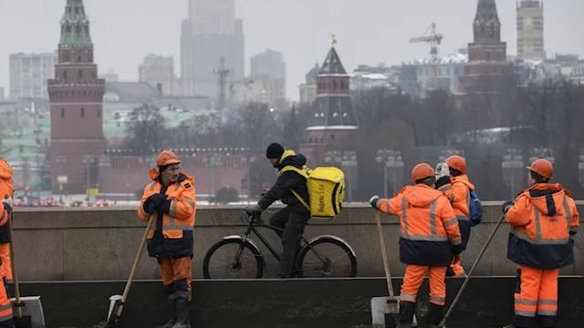 ШАҲРИ МАСКАВ АЗ ҲИСОБИ ФУРӮШИ ПАТЕНТ БА МУҲОҶИРОН 32 МИЛЛИАРД РУБЛ ДАРОМАД БА ДАСТ ОВАРДААСТ смотреть онлайн