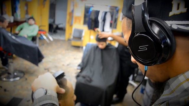 50 Cent SMS Audio Headphones | Money Carsin Freestyle смотреть онлайн