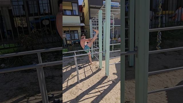 Вода,солнце и растяжка.#water#sun#motivation#workout#sports#вода#растяжка#пляж смотреть онлайн