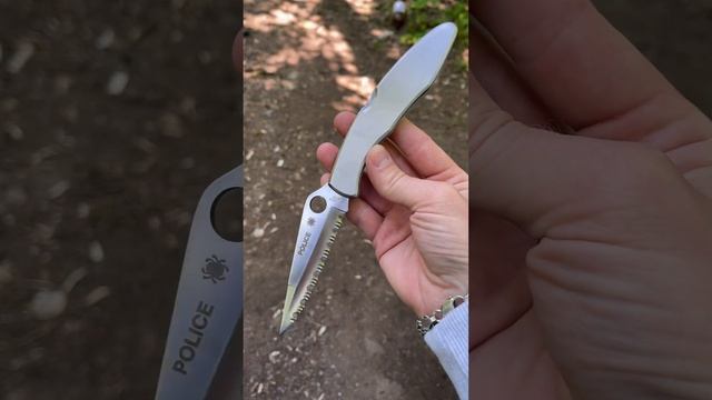 Spyderco Police смотреть онлайн