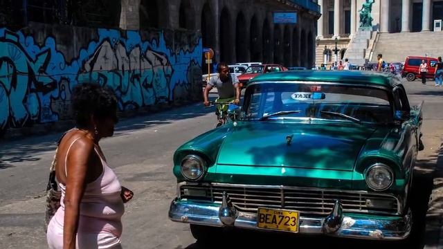 A narrated quick guide to Cuba's invigorating Havana city смотреть онлайн