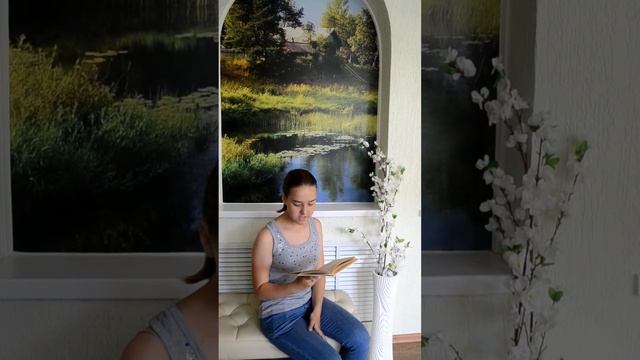 Страна читающая — Ксения Язинькова читает произведение «В саду» А. А. Фета смотреть онлайн