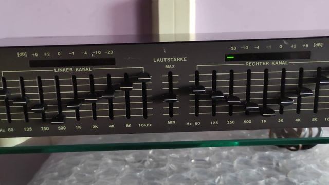 Эквалайзер Universum EQ 3930А(2) с фонокорректором, три в одном. смотреть онлайн