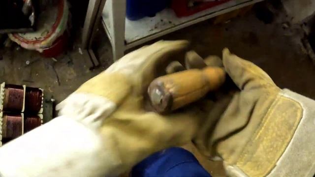 Scrapping a big copper thingy for nice copper ! смотреть онлайн