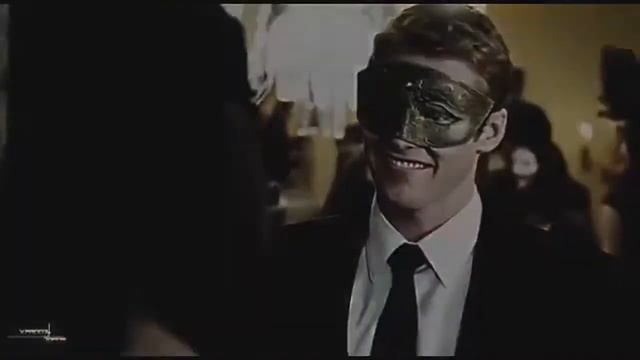 Нарезка Дневники вампира смотреть онлайн