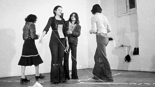 Marina Abramovich Rhythm 0 1974 смотреть онлайн