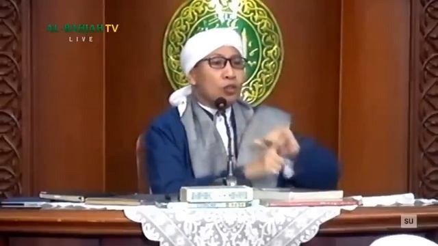 Nasehat Untuk Yang Bekerja di Bank Konvensional - Buya Yahya Menjawab смотреть онлайн