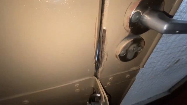 Барановичи! Лифт МЛЗ 1990 г.в. V=0,71 м/с Q=400 кг. смотреть онлайн
