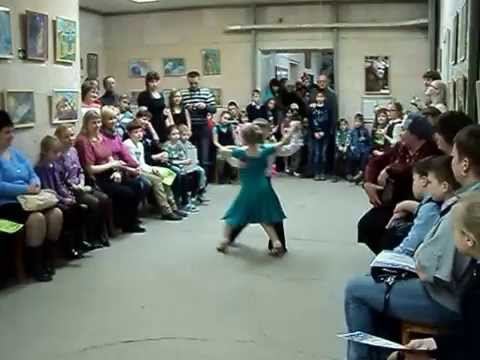 Бальные танцы от Дюймовочки и юного принца. смотреть онлайн