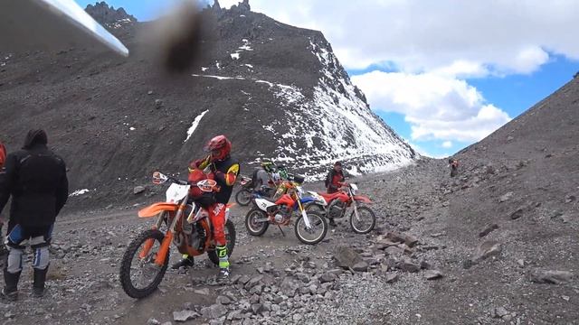 Enduro Kyrgyzstan смотреть онлайн