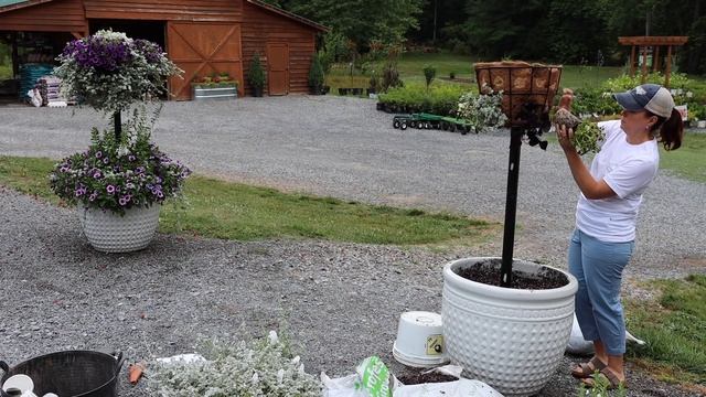 Creating A Beautiful Tiered Planter | Gardening With Creekside