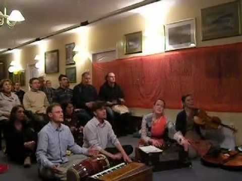 Sahasrara Swamini смотреть онлайн
