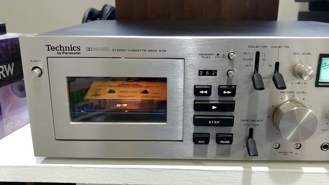 Technics 676 Stereo Cassette Deck смотреть онлайн