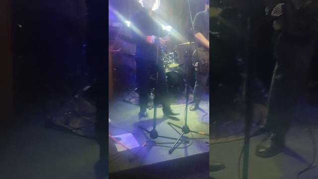 Live-концерт кельтик панк группы Вчерашние герои смотреть онлайн