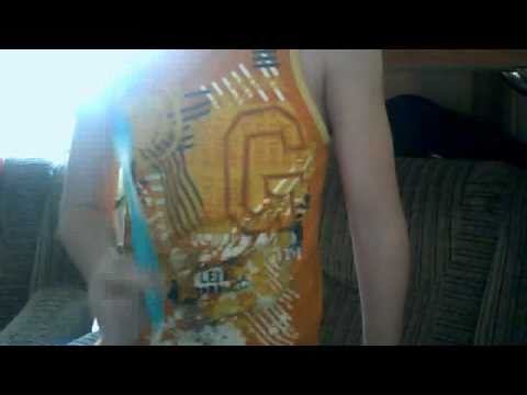 Крути щётку на пальце)) смотреть онлайн