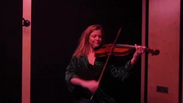 GRADE 1 VIOLIN - A major scale and arpeggio - one octave смотреть онлайн