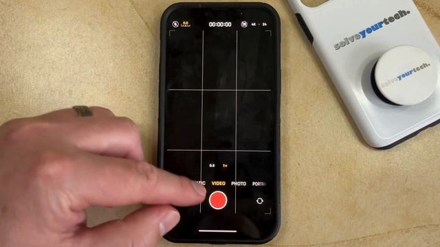 What Is the Orange Dot On My iPhone? смотреть онлайн