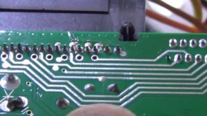 2 Din 7018B отключается сама