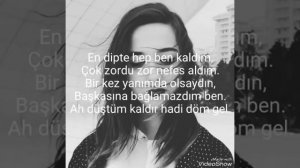 Omuzumda Ağlayan Bir Sen lyrics / so'zi / qo'shiq matni