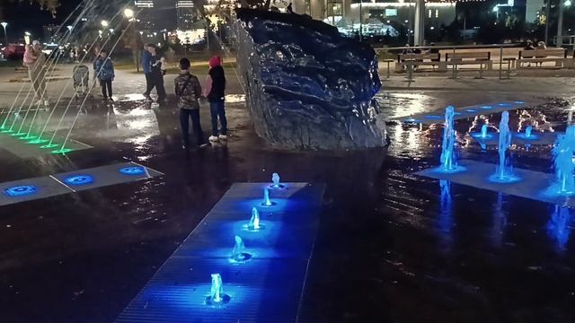 в тот день, они промокли насквозь.