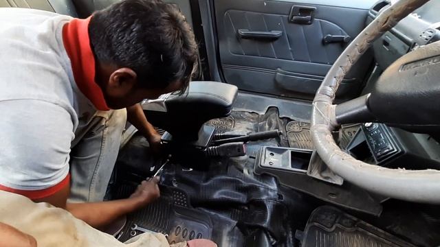Maruti 800 Arm Rest installation смотреть онлайн