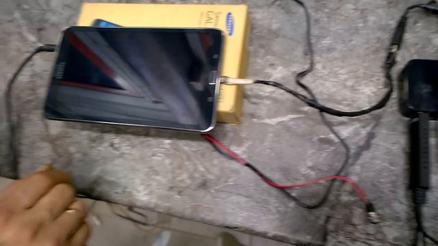Планшет Samsung Galaxy Tab 4 in Car смотреть онлайн
