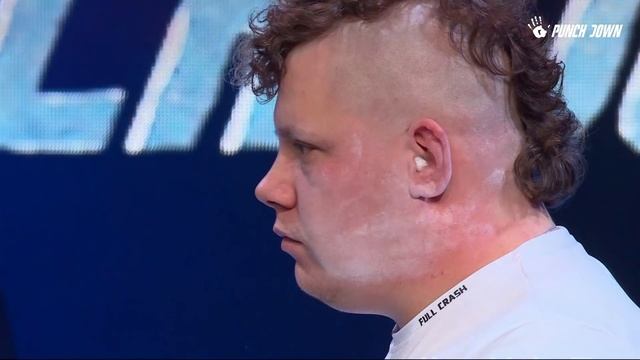 Wyniesiony na noszach po potężnym KO! | PUNCHDOWN 2 Eliminacje, Część 1 смотреть онлайн