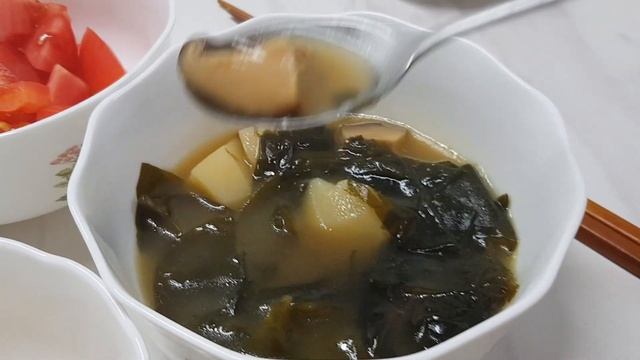 미니멀 라이프/ 헌옷 비우며 돈 벌고 친환경 엄마표 점토 만드는 주부 일상 브이로그 [정리하는 여자] смотреть онлайн