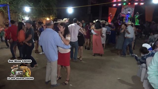 LA DEL VESTIDO AZUL que señora TAN MAS HERMOSA los AÑOS NO PASAN POR ELLA смотреть онлайн