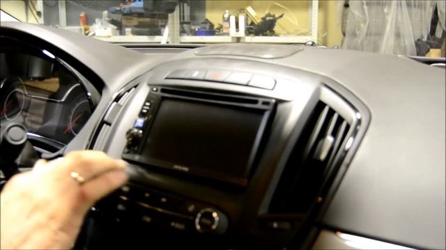 Opel Insignia 2013 установка 2DIN магнитолы + кнопки на руле смотреть онлайн