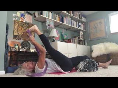 Manipura w/Sandra ERYT 500 смотреть онлайн