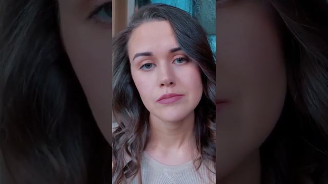 А с возрастом становится плевать... | Автор стихотворения: Лисёнкова | Читает: Анна Магнели смотреть онлайн