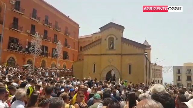 San Calogero 2019, agrigentini: festa più ordinata, tradizione rispettata смотреть онлайн
