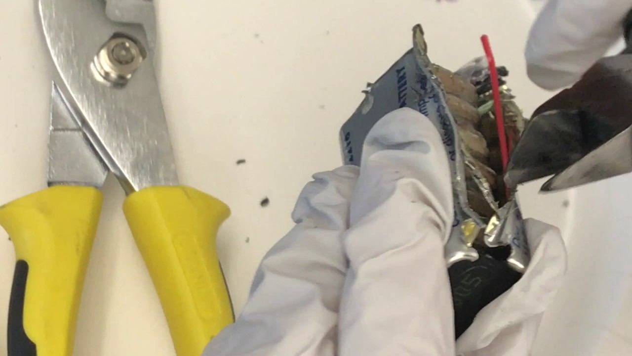 Carbon Zinc Battery Dissection смотреть онлайн