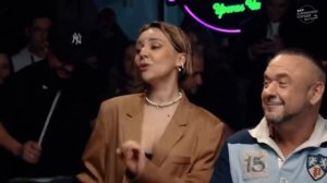 Азамат Мусагалиев  Песня  Чё то там чё то  https://t.me/rusSsmile