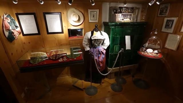 Лучше хором/Швейцария смотреть онлайн