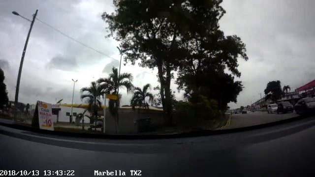 IDIOT driver almost HIT my car! (Marbella TX2 DashCam Camera Test) смотреть онлайн