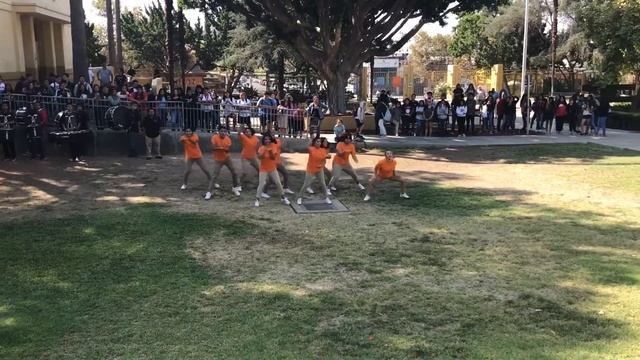 Urban Movement - 2nd Pep Rally Performance 2017 смотреть онлайн