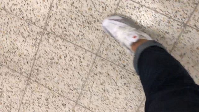 Kate's Very Loose Shoes With Socks (Nike Airmax 90 And Shox R4)