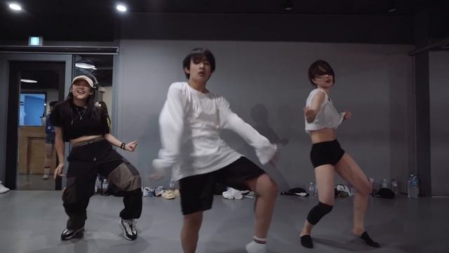 Kiana Ledé - EX / May J Lee Choreography смотреть онлайн