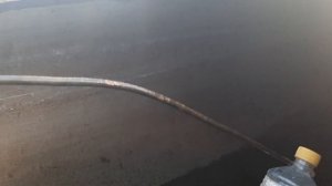 заполнение бочки водой до необходимого уровня с помощью обратного клапана