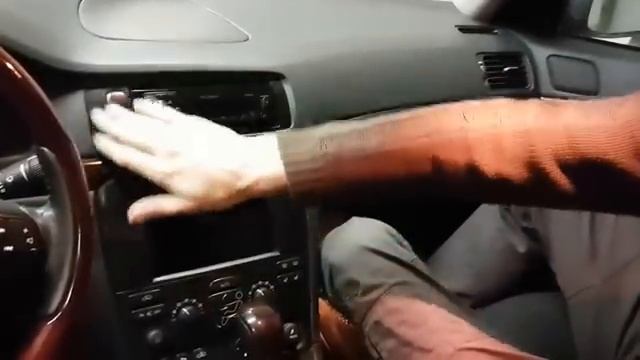 IPad в Volvo s80 смотреть онлайн