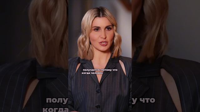 Станислав Бондаренко о том почему не хотел бы жениться на актрисе #рекомендации #хочуврек #shorts смотреть онлайн