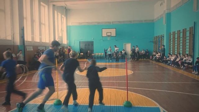 Папа, мама, я - спортивная семья! При поддержке корпорации Сибирское здоровье. смотреть онлайн