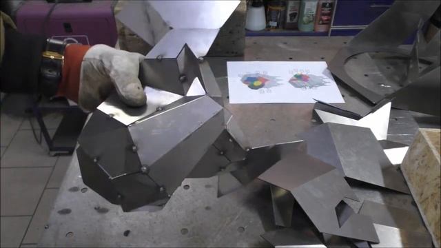 Сборка полигональной модели трофейного льва из металла своими руками. смотреть онлайн