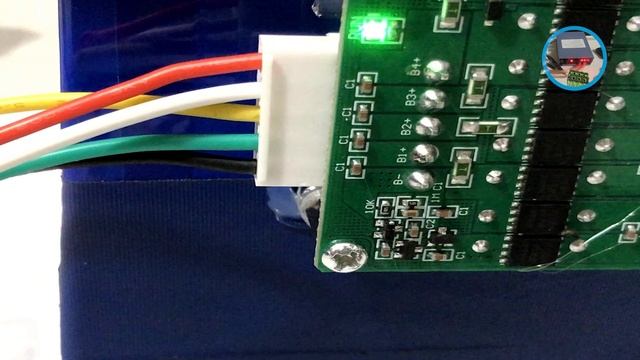 Tự đóng khối Pin LifePO4 12v 100 Ah смотреть онлайн