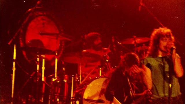 Led Zeppelin - Live in Hannover, Germany (June 24th, 1980) - Winston Remaster смотреть онлайн