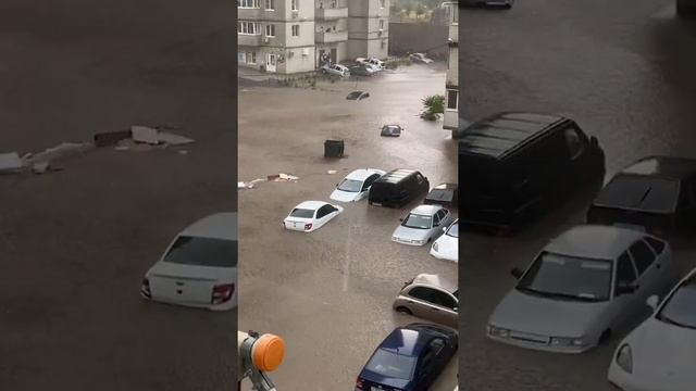 Ростов на Дону ливень 17.07(3) смотреть онлайн