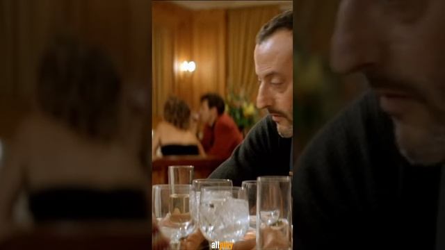 Один из самых легендарных моментов! К/ф: "Леон" (1994) смотреть онлайн